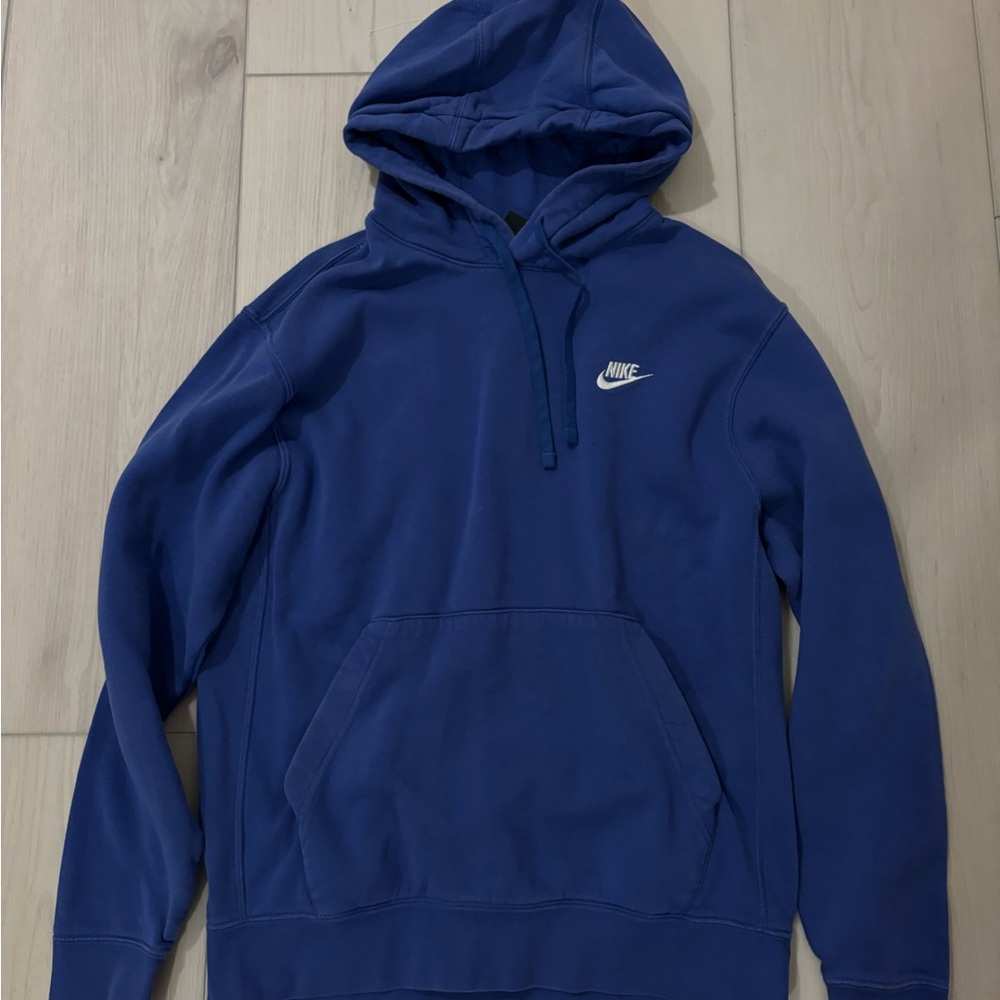nike hoodie